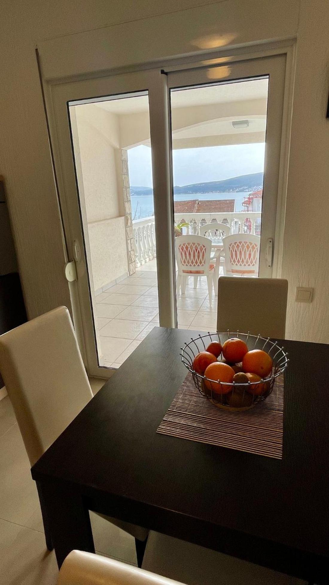 Family House With Pool & Sea View Aparthotel Bijela Exterior photo